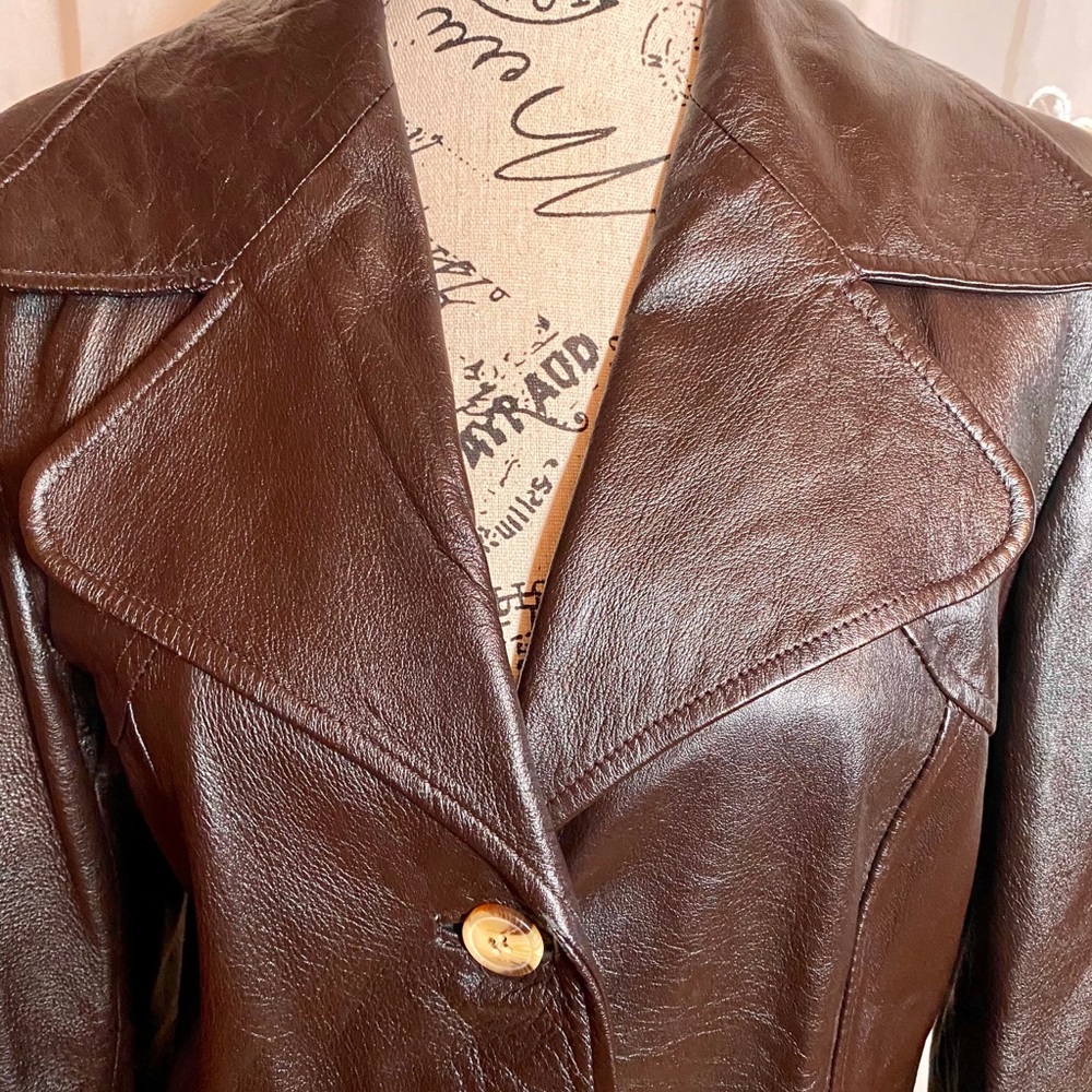 Vintage brown leather jacket - Picture 3 of 6